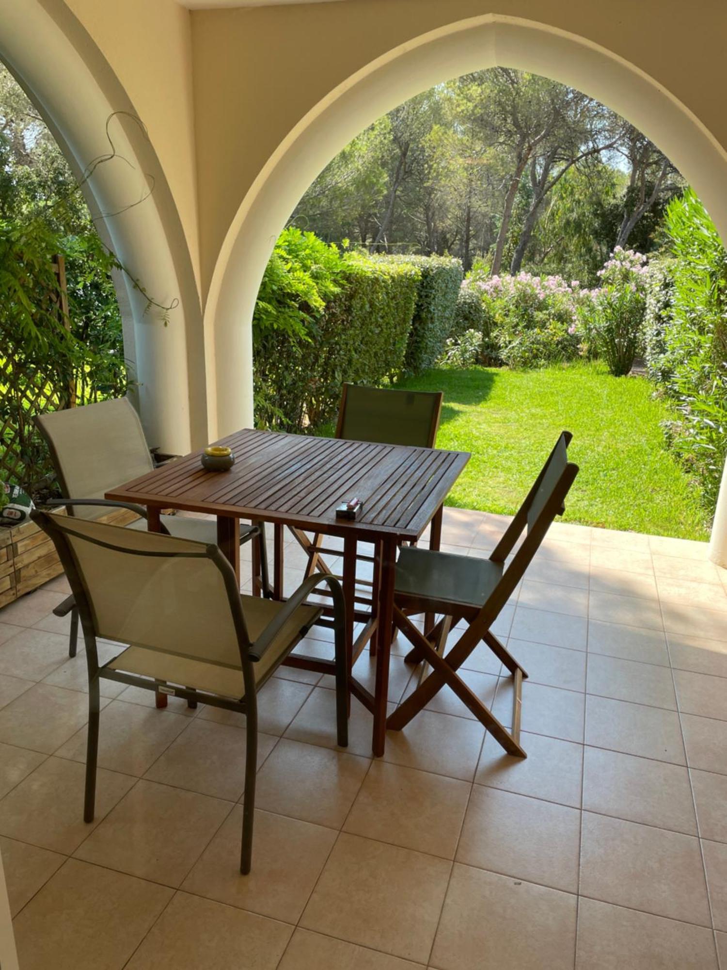 2 Pieces Saint Raphael Renove, Classe 4 Etoiles, 100 M Plages, Piscine, Tennis, Parc, Terrasse, Jardin Privatif Eksteriør billede