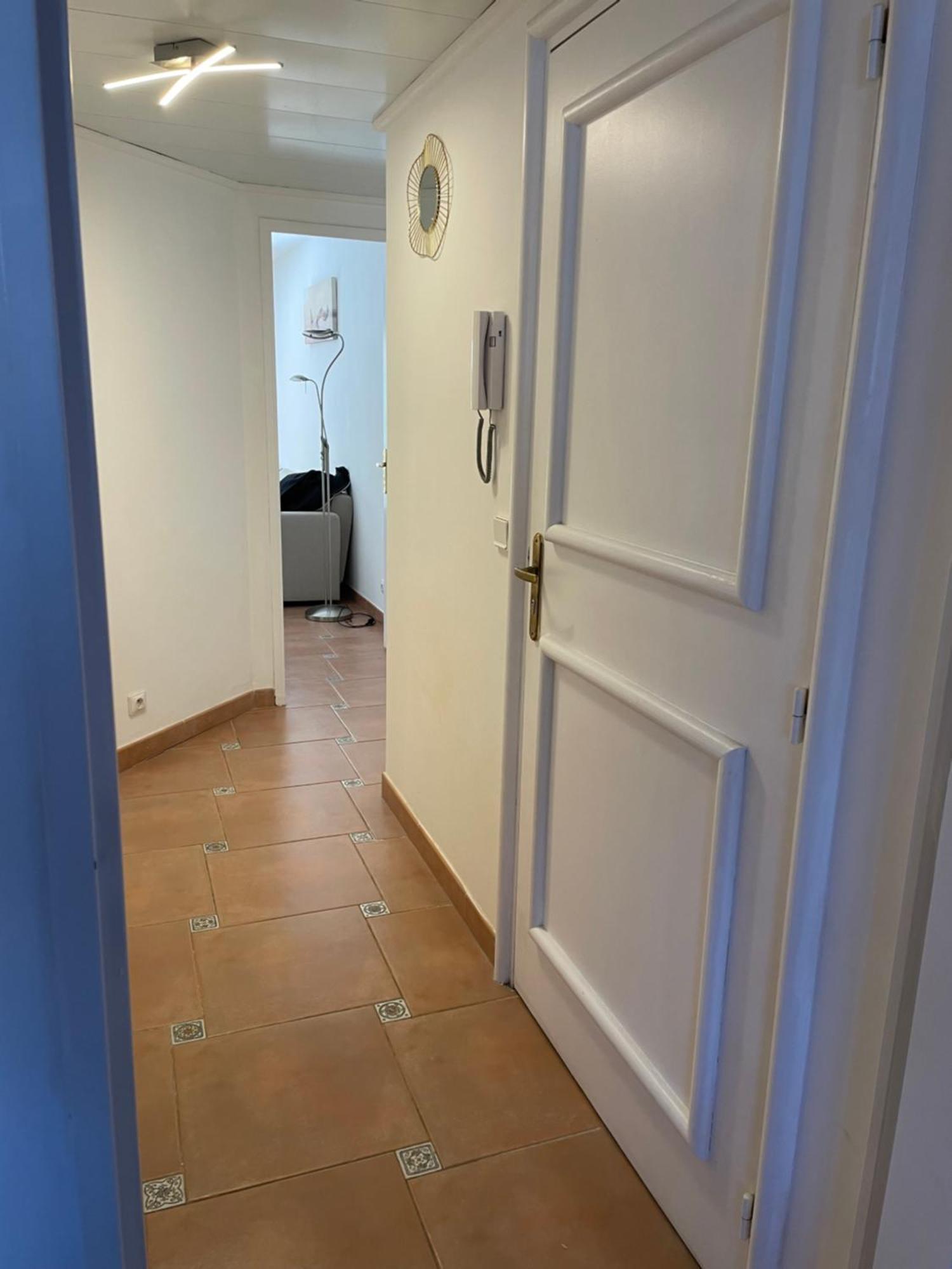 2 Pieces Saint Raphael Renove, Classe 4 Etoiles, 100 M Plages, Piscine, Tennis, Parc, Terrasse, Jardin Privatif Eksteriør billede